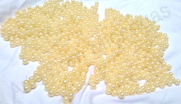 25 gramas Bolinhas 6mm Pérola amarelo claro